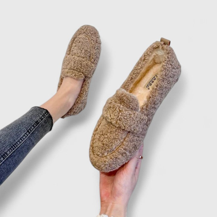 Mildred | Women's Textured Loafer Slippers