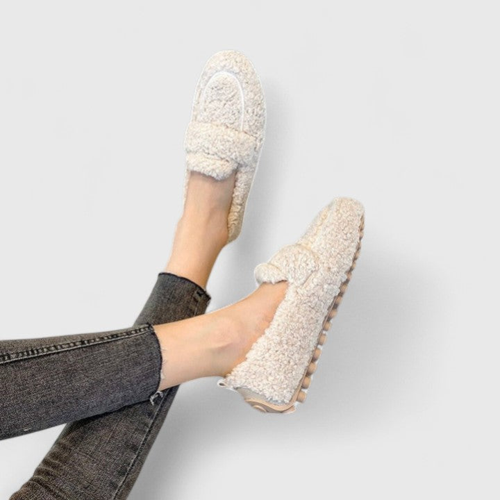 Mildred | Women's Textured Loafer Slippers
