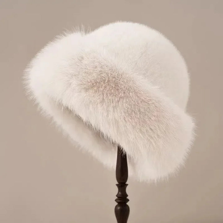 Kirsty | Women's Fluffy Trim Bucket Hat