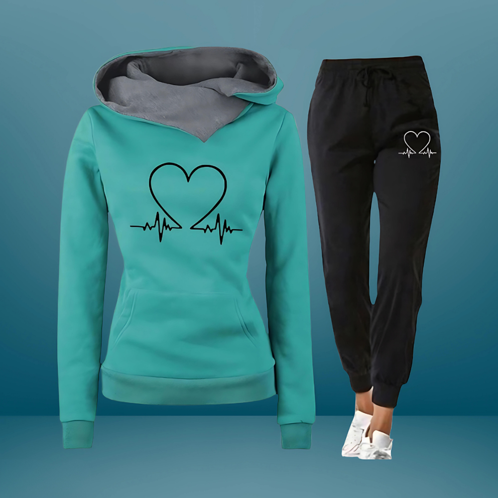 Evie | Women's Heart Print Hooded Tracksuit Set