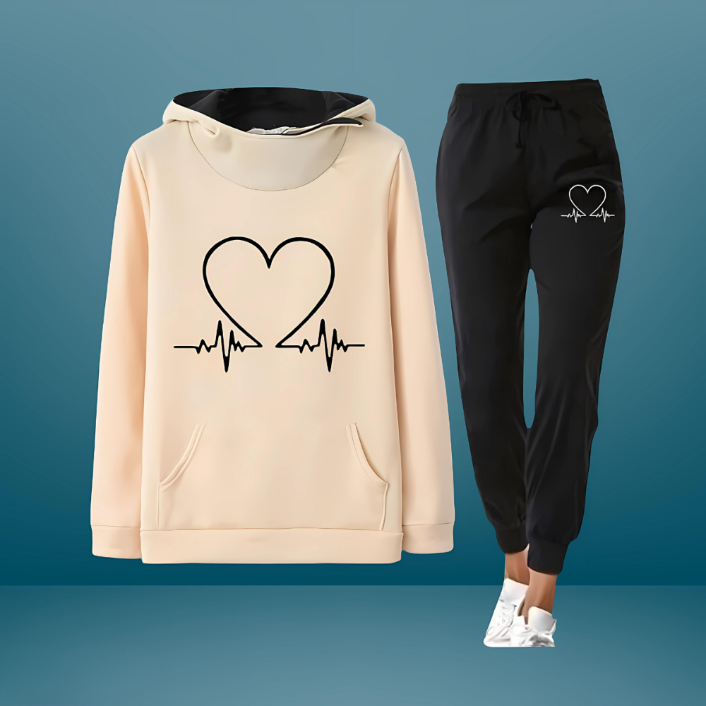 Evie | Women's Heart Print Hooded Tracksuit Set