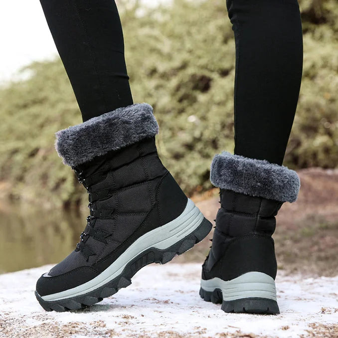 Maggie | Women's Quilted Lace-Up Winter Boots