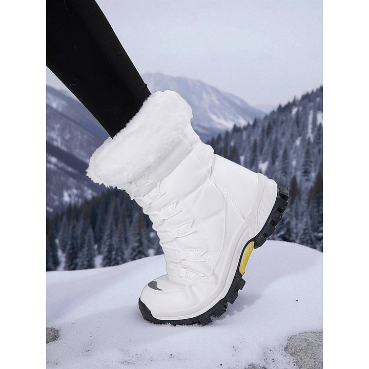 Kerry | Women's Fur-Trimmed Lace-Up Snow Boots