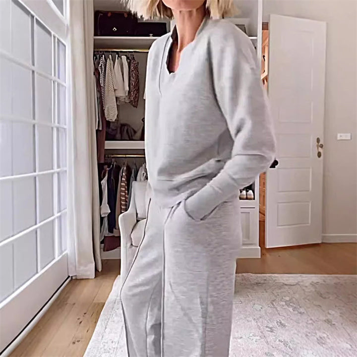 Carole | Women's Knitted Top and Pants Set
