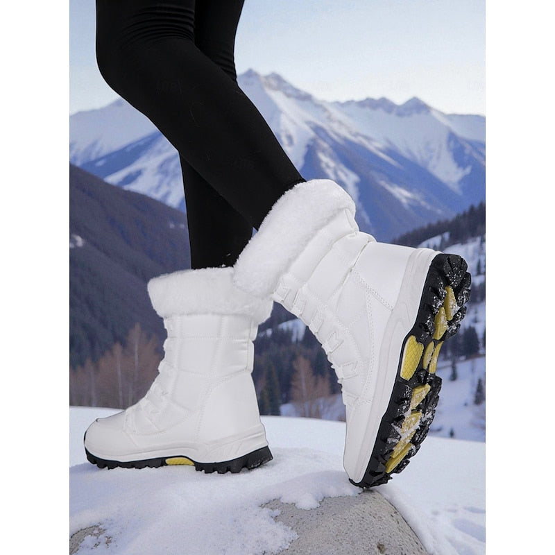 Kerry | Women's Fur-Trimmed Lace-Up Snow Boots